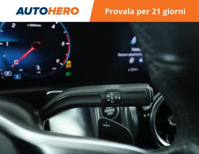 MERCEDES-BENZ GLB 200 d Automatic Sport