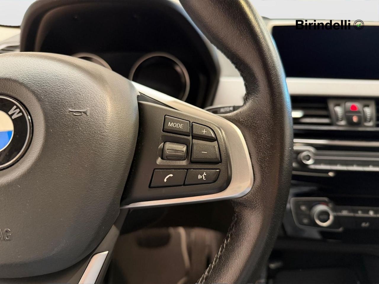 BMW X2 (F39) - X2 sDrive18d Business-X