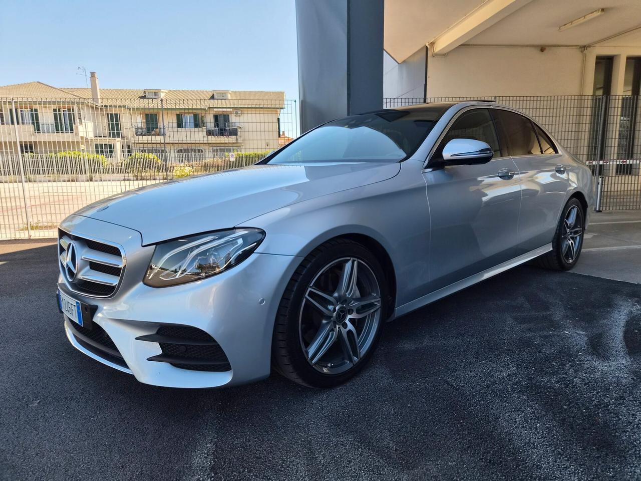 Mercedes-benz E 220 d Auto Premium Plus