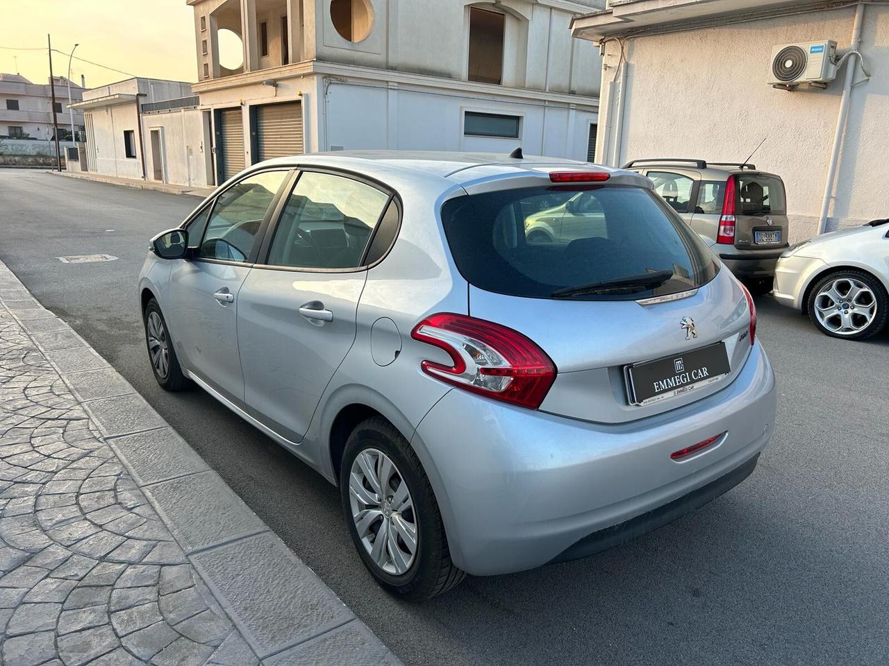 Peugeot 208 1.0 5 porte Active **Problemi Motore* MARCIANTE