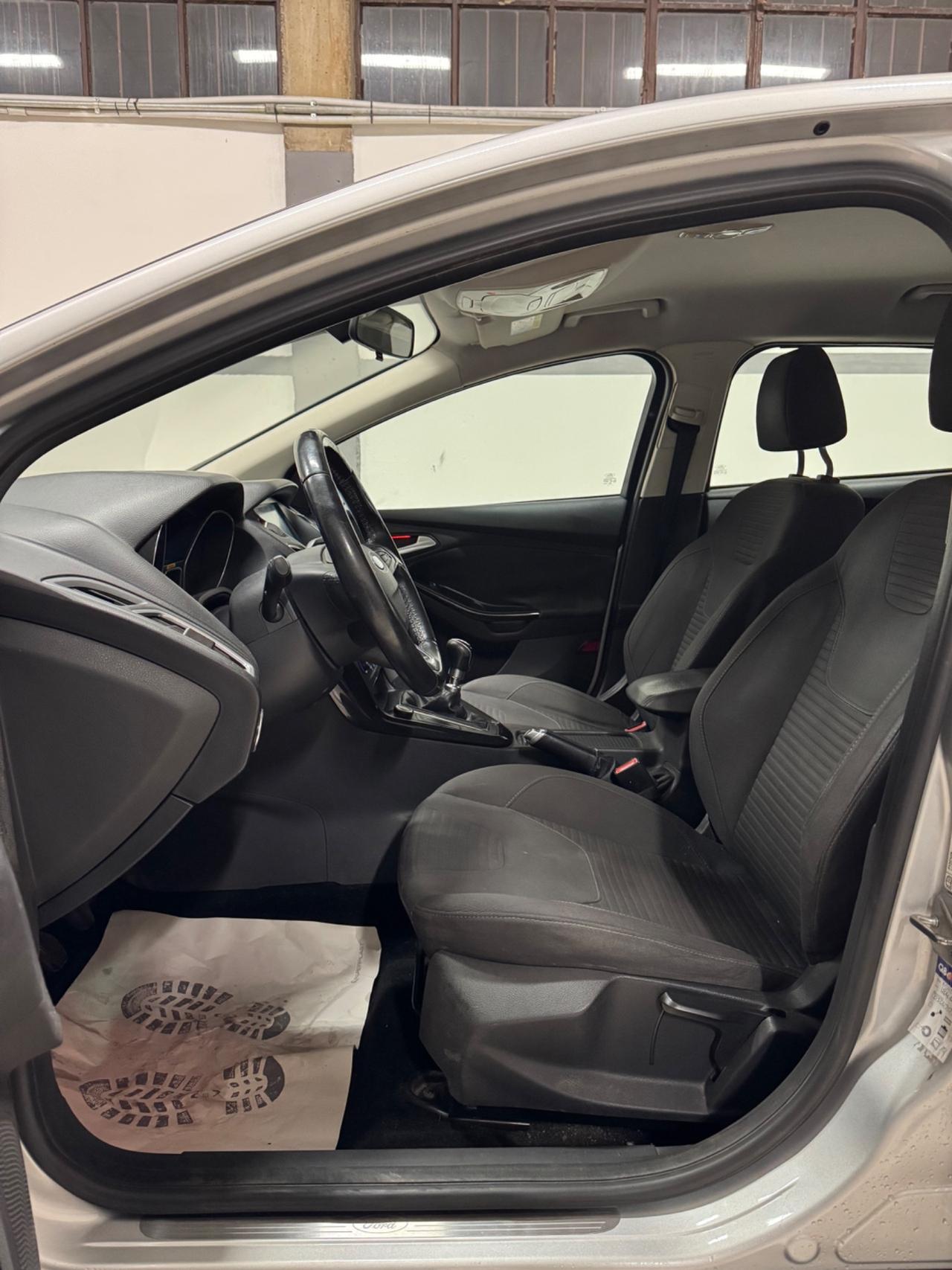 Ford Focus 1.5 TDCi 120 CV Start&Stop Powershift Titanium