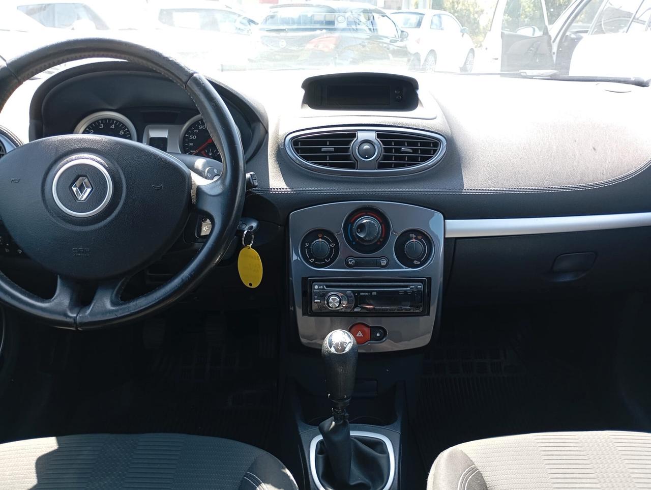 Renault Clio 1.2 16V 5 porte 20th Anniversario
