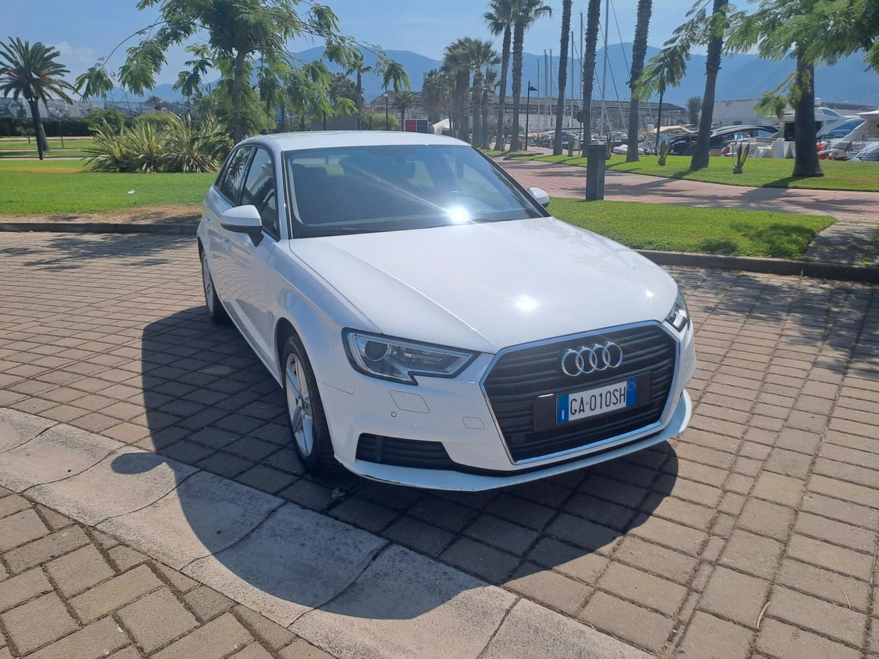 Audi A3 SPB 40 e-tron S tronic Admired