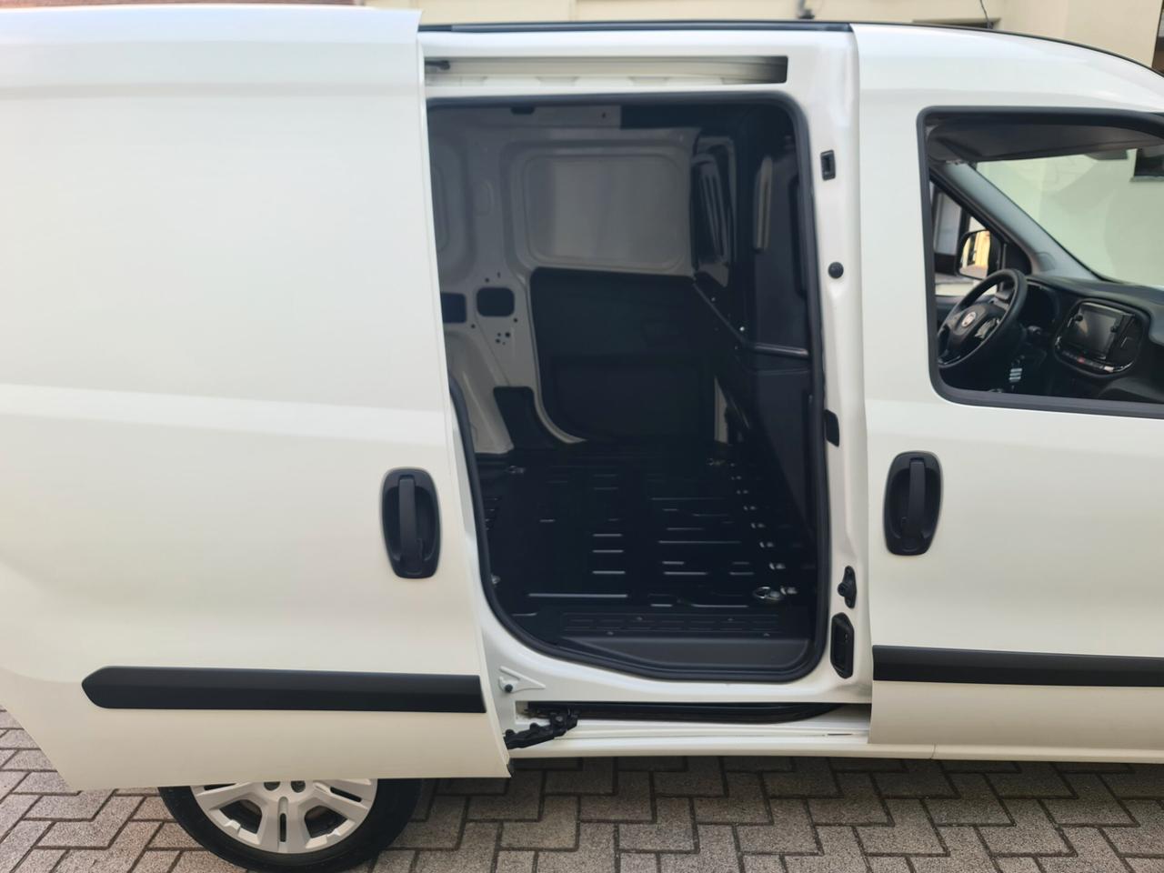 Fiat Doblo Doblò 1.6 MJT 105CV S&S PC-TN Cargo Business