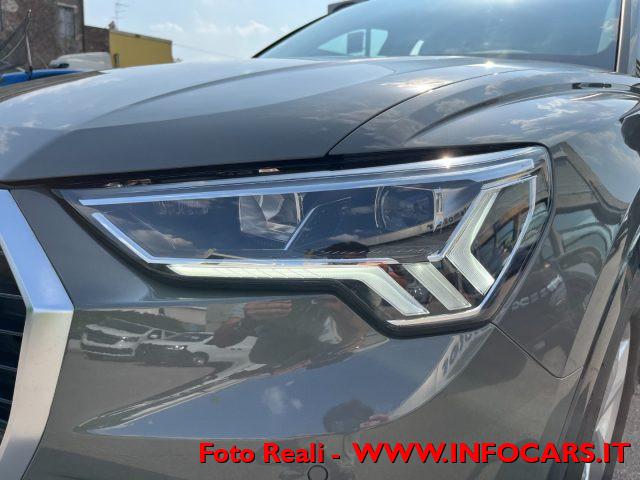 AUDI Q3 35 TDI S tronic Business Advanced PROMO !