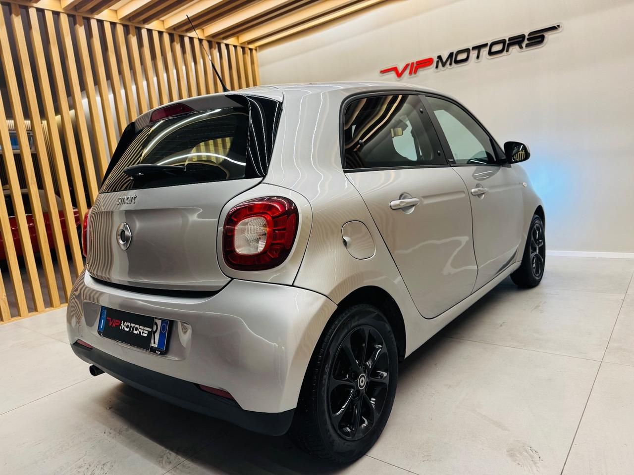 Smart ForFour 70 1.0 twinamic Passion SILVER AUTOMATICA