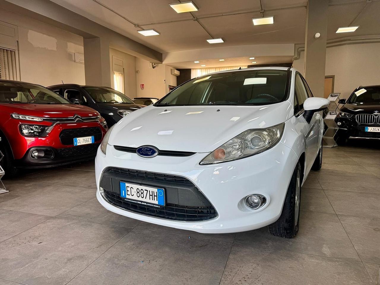 Ford Fiesta 1.4 97cv 5 porte GPL Titanium 2010
