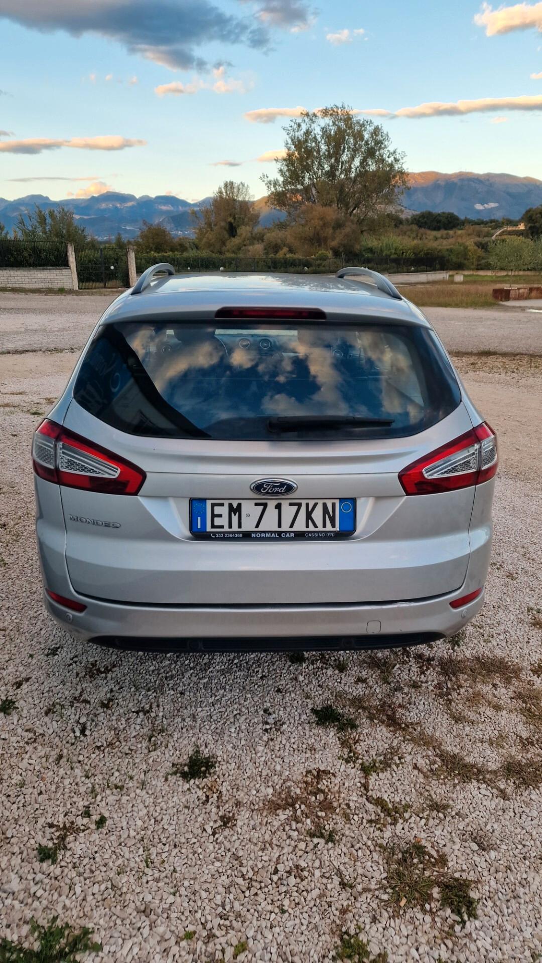 Ford Mondeo 1.6 TDCi 115 CV S.W Titanium - 2012