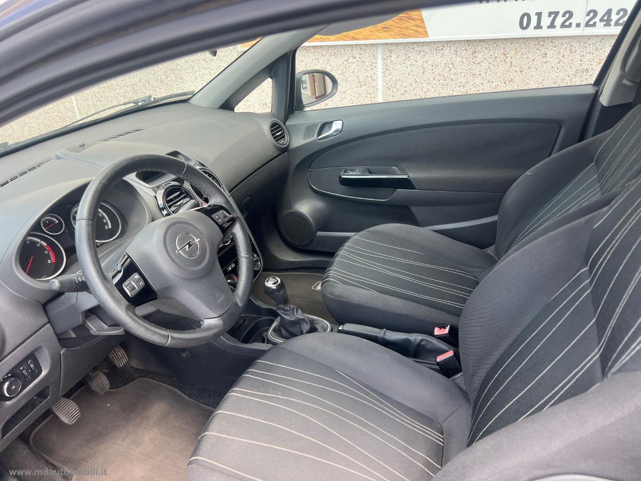 OPEL Corsa 1.2 3p. Club SOLO KM.122000