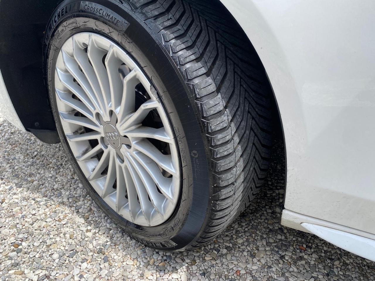 Audi A4 2.0 TDI clean diesel multitronic Ambiente