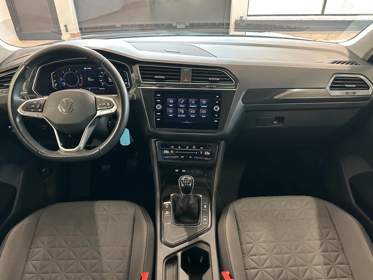 VOLKSWAGEN TIGUAN LIFE 2.0 TDI 122CV *CARPLAY*LUCI*ACC*