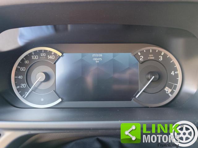 LAND ROVER Defender 110 3.0D I6 200 CV AWD Auto X-Dynamic S GAR.INCL