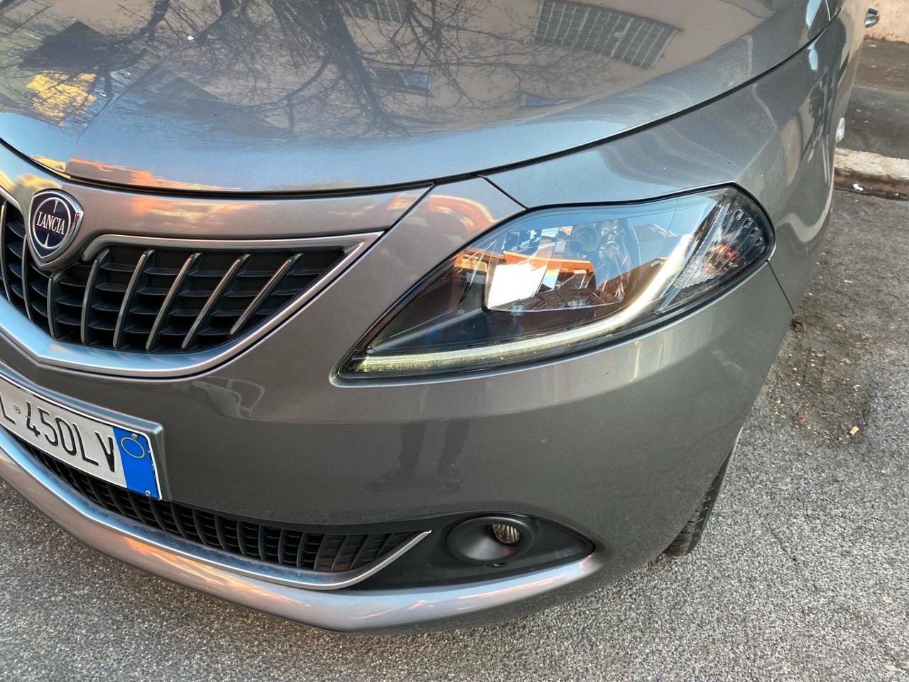 Lancia Ypsilon 1.0 FireFly 5 porte S&S Hybrid Ecochic Gold