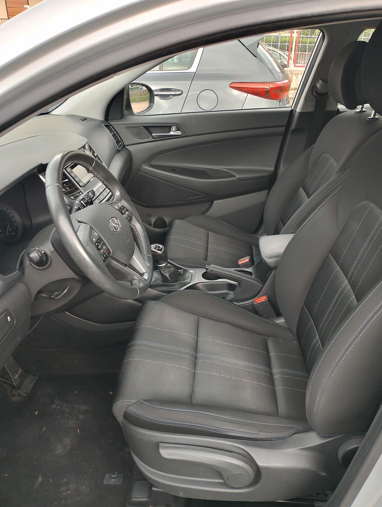 Hyundai Tucson 1.7crdi 115cv 2015