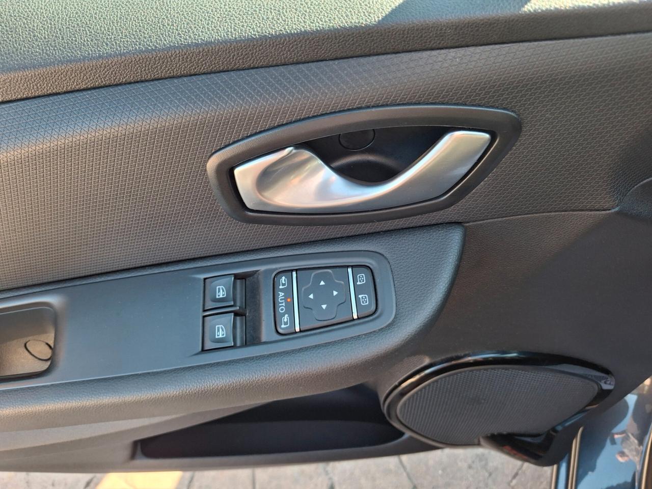 Renault Clio TCe 12V 90 CV GPL Start&Stop 5 porte Energy Life