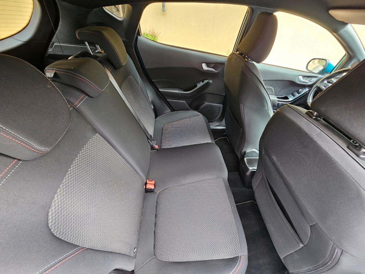 Ford Fiesta 1.5 TDCi 5 porte ST-Line