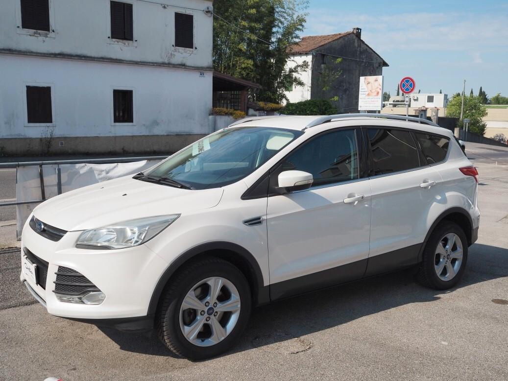 Ford Kuga 2.0 TDCI 120 CV Titanium