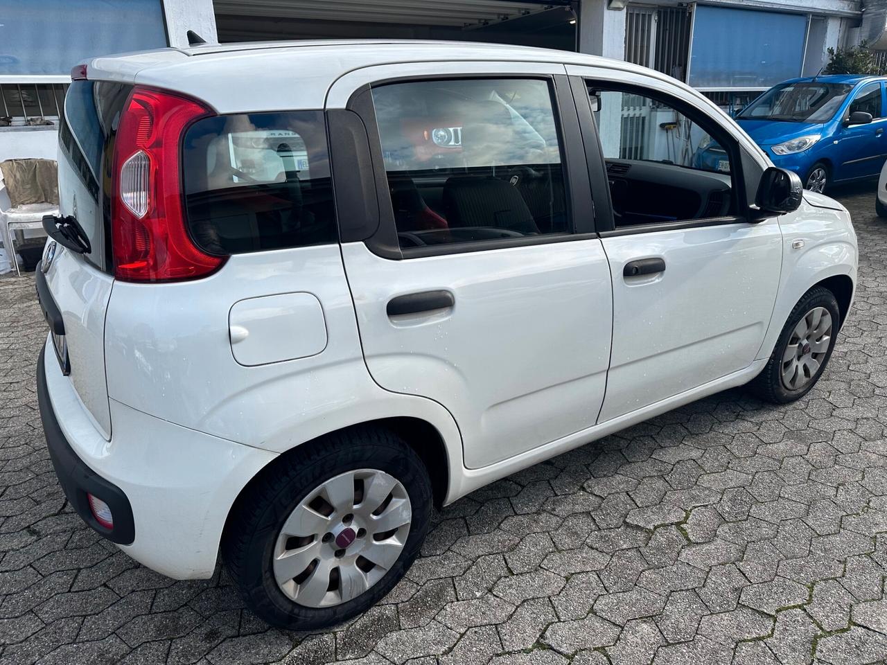 Fiat Panda 1.2 Lounge*EURO5*NEOPATENTATI