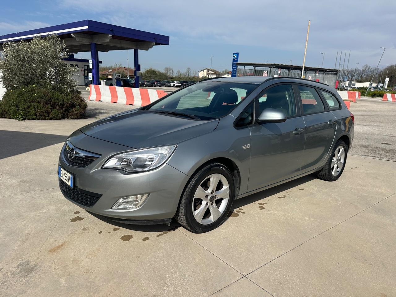 Opel Astra 1.7 CDTI 125CV