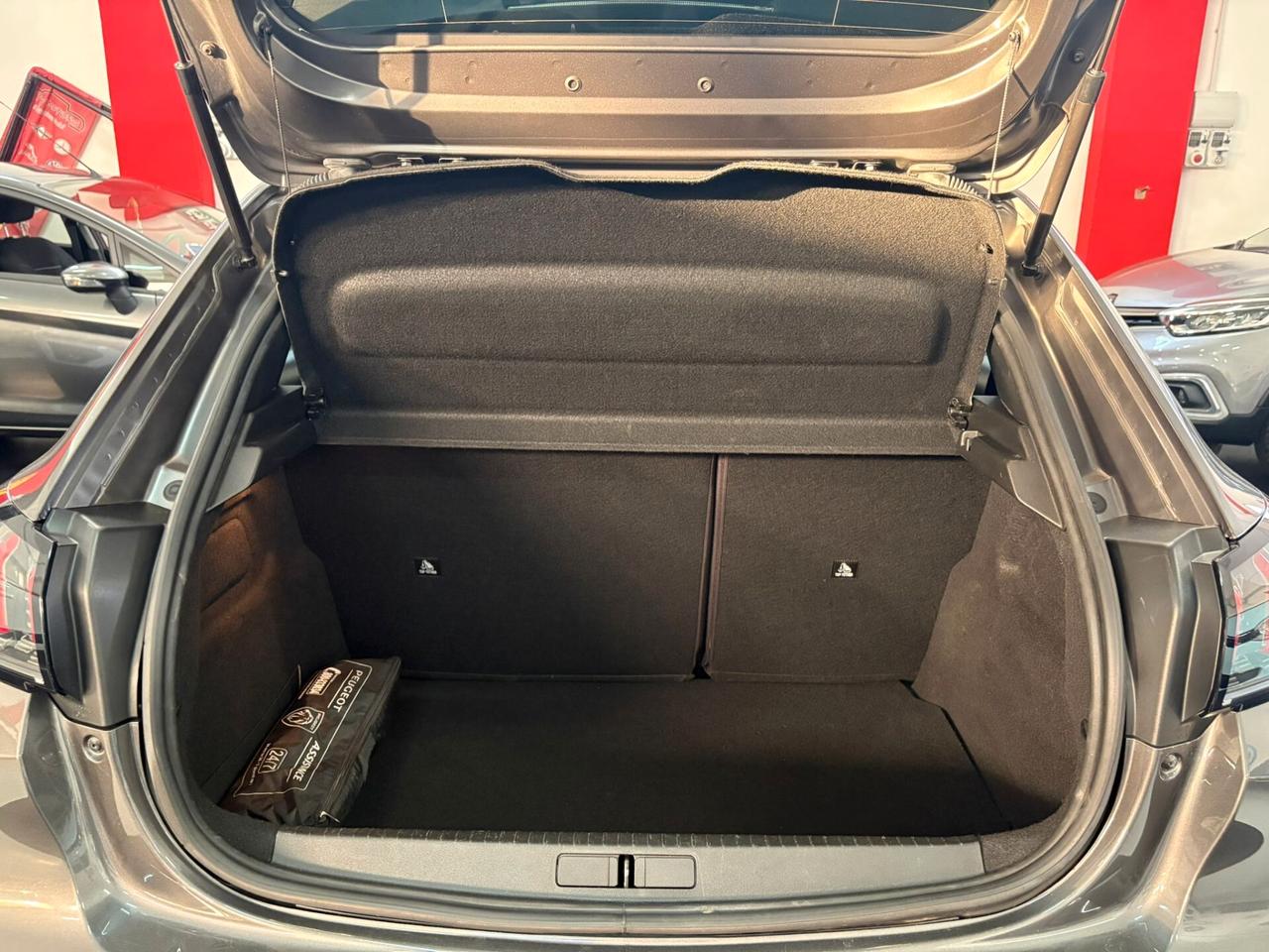 Peugeot 208 PureTech 100Cv Stop&Start 5 porte Allure