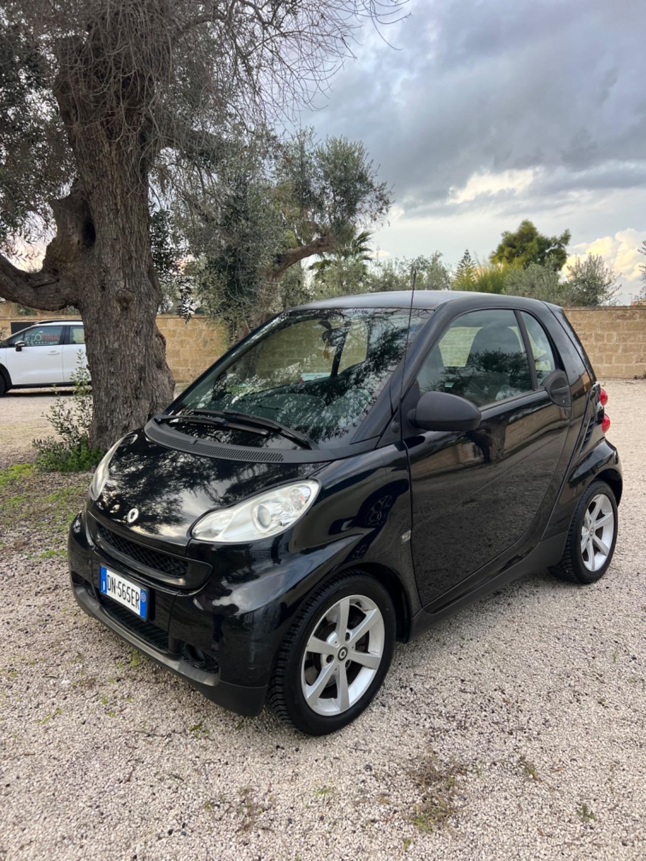 Smart ForTwo 1000 52 kW coupé pure xfetta in tutto !!