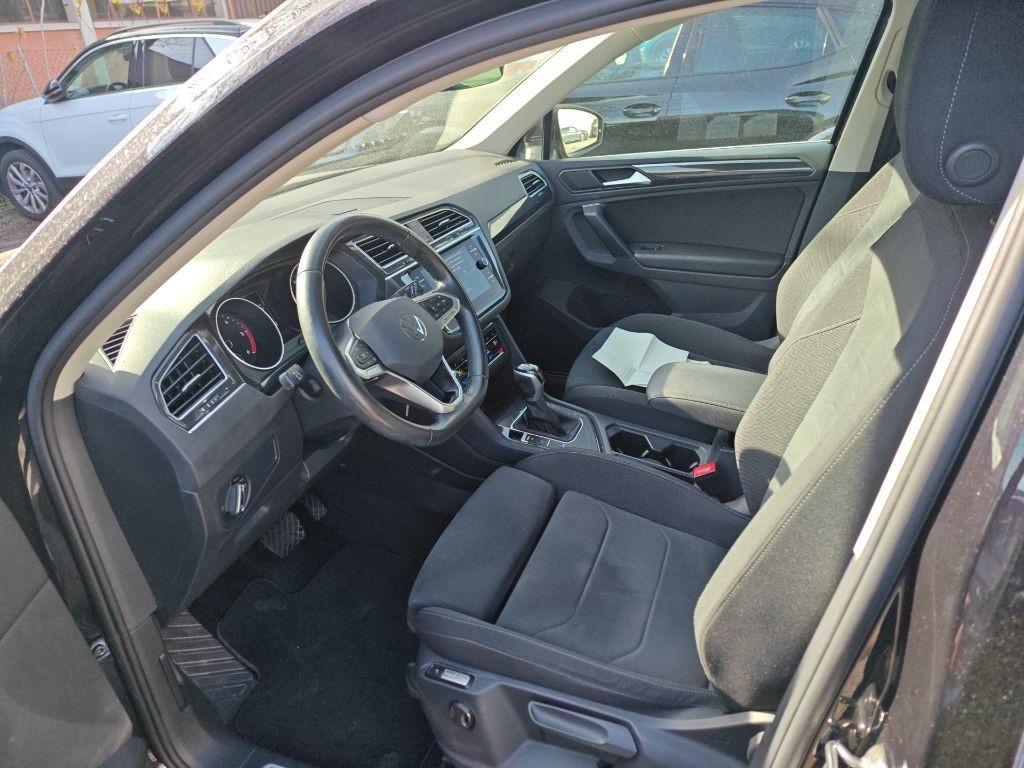 Volkswagen Tiguan 2.0 TDI 150 CV SCR DSG Life CON GANCIO TRAINO