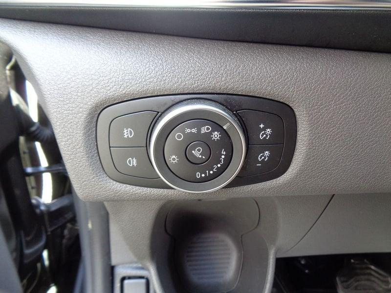 Ford Tourneo Custom 320 2.0 EcoBlue 170CV aut. PC Titanium