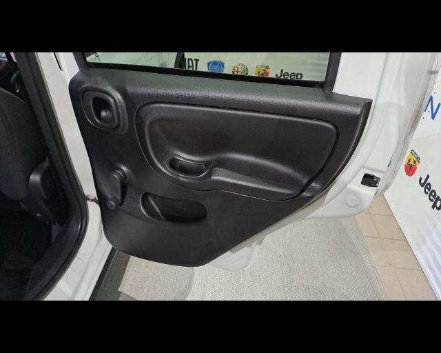 FIAT New Panda 1.0 firefly hybrid Cross s&s 70cv 5p.ti