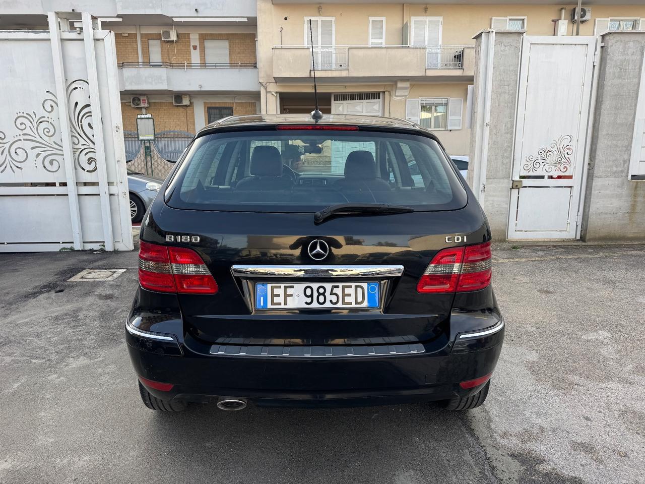 Mercedes Benz B180 2.0 DIESEL 109CV Sport 2010