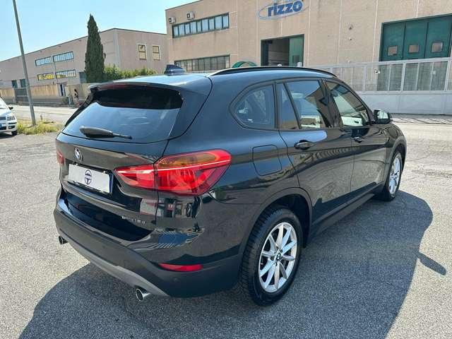 BMW X1 sDrive18d Business Aut. 150cv