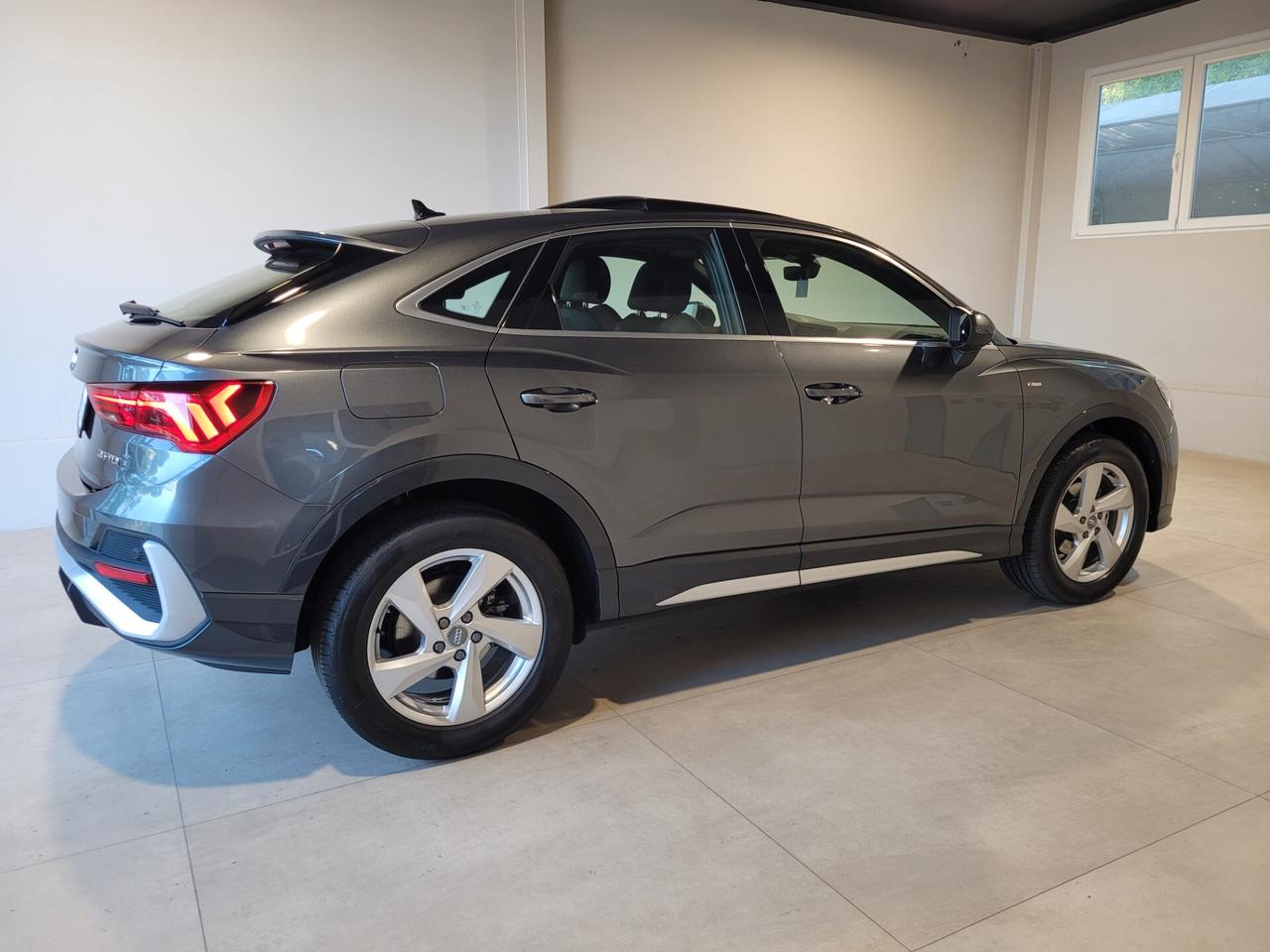Audi Q3 SPB SPORTBACK 35TDI S TRONIC S LINE TETTO CARPLAY