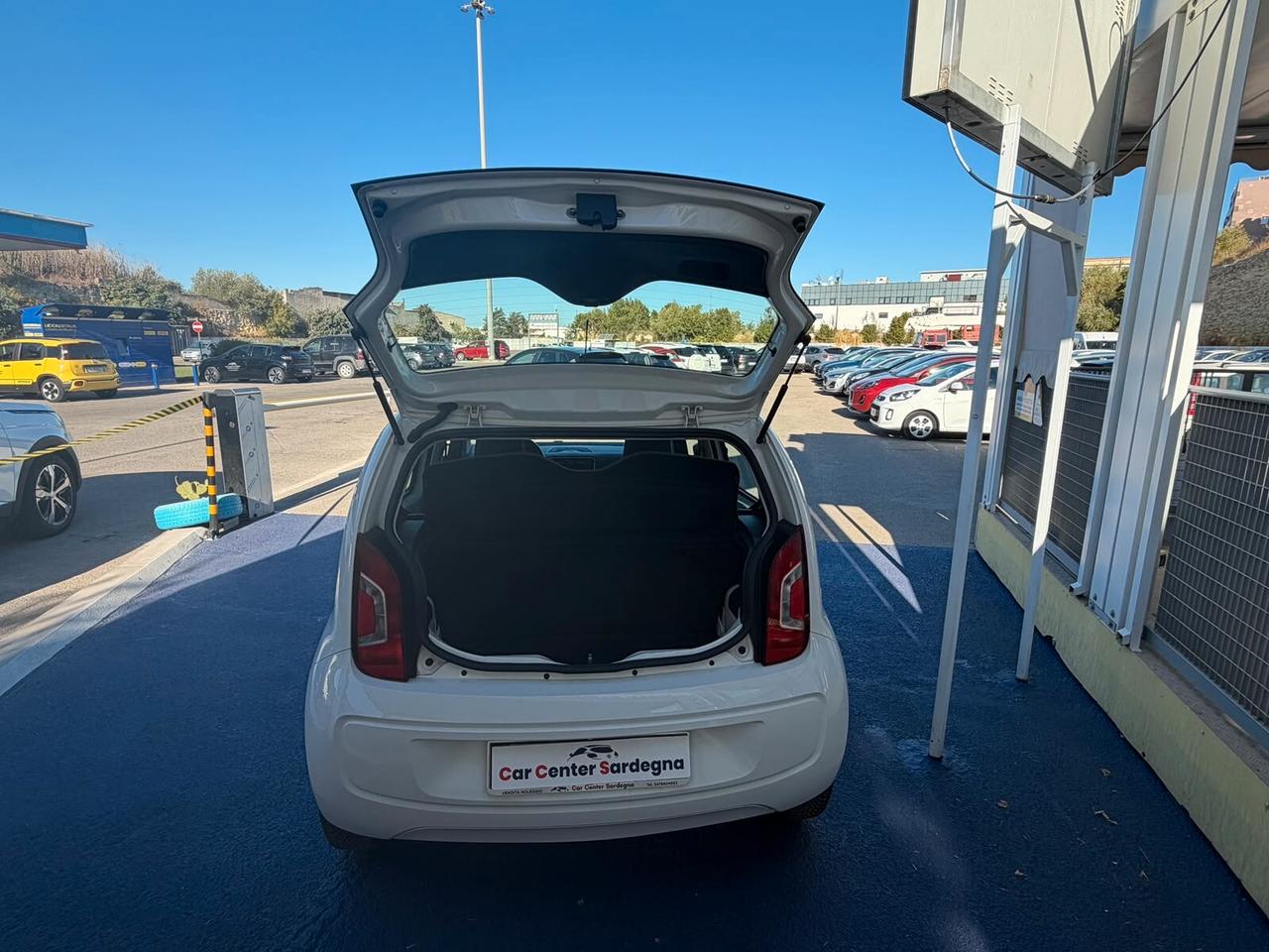 Volkswagen up! 1.0 5p. take