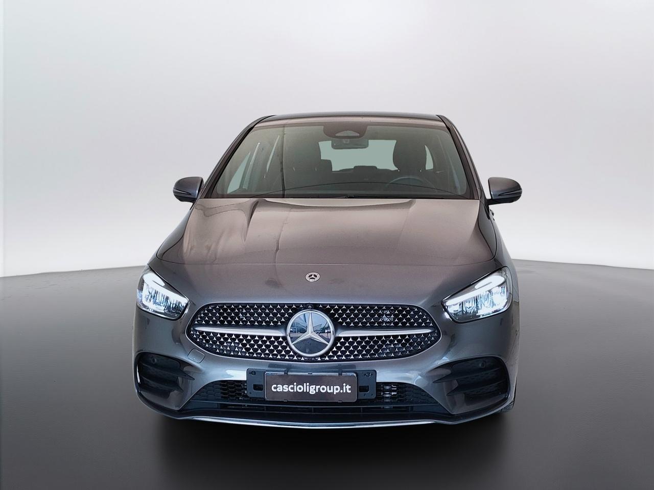 Mercedes-Benz Classe B - W247 2023 - B 180 d AMG Line Advanced Plus auto