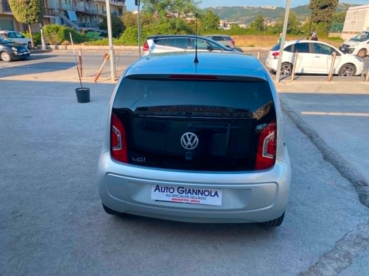Volkswagen up! 1.0 3p. X Neopatentati a Prezzo