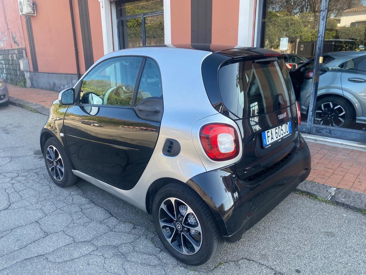 Smart ForTwo 70 1.0 twinamic Passion 2015