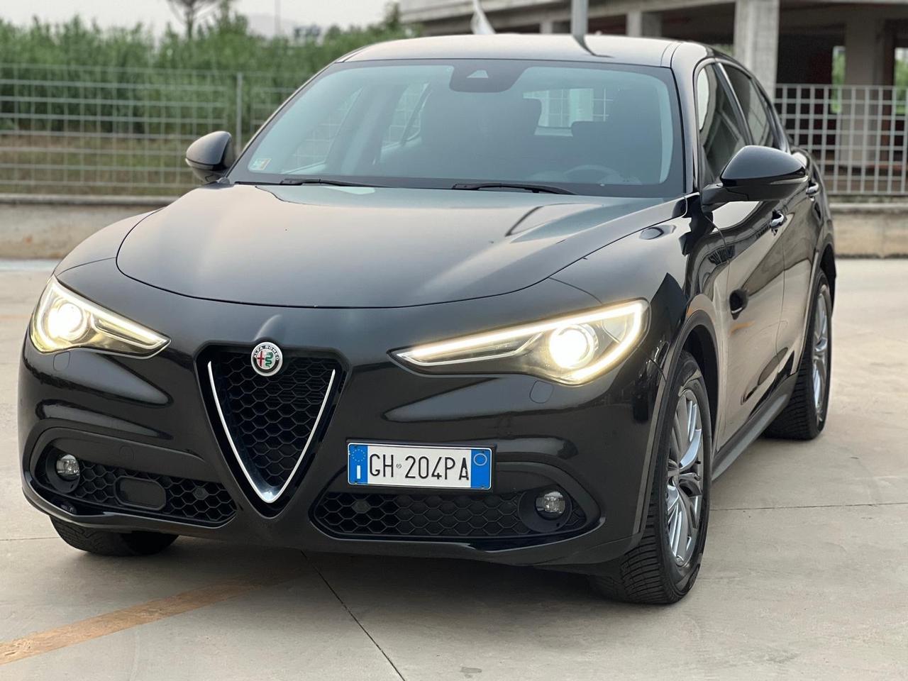 Alfa Romeo Stelvio 2.2 Turbodiesel 190 CV AT8 RWD Business