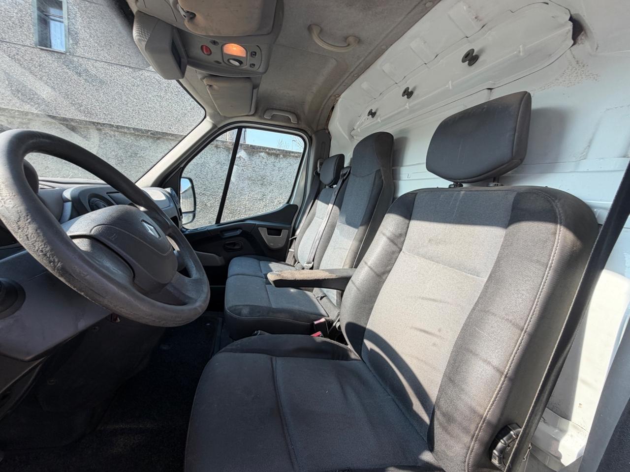 RENAULT MASTER 2.2DCI PORTATA 1535KG 3POSTI