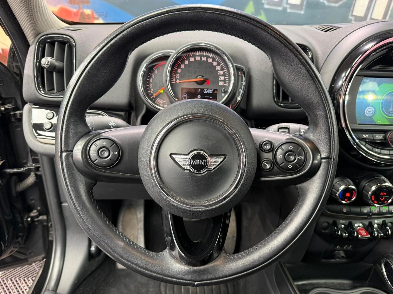 Mini Cooper Countryman 1.5 Hype ALL4 (835)