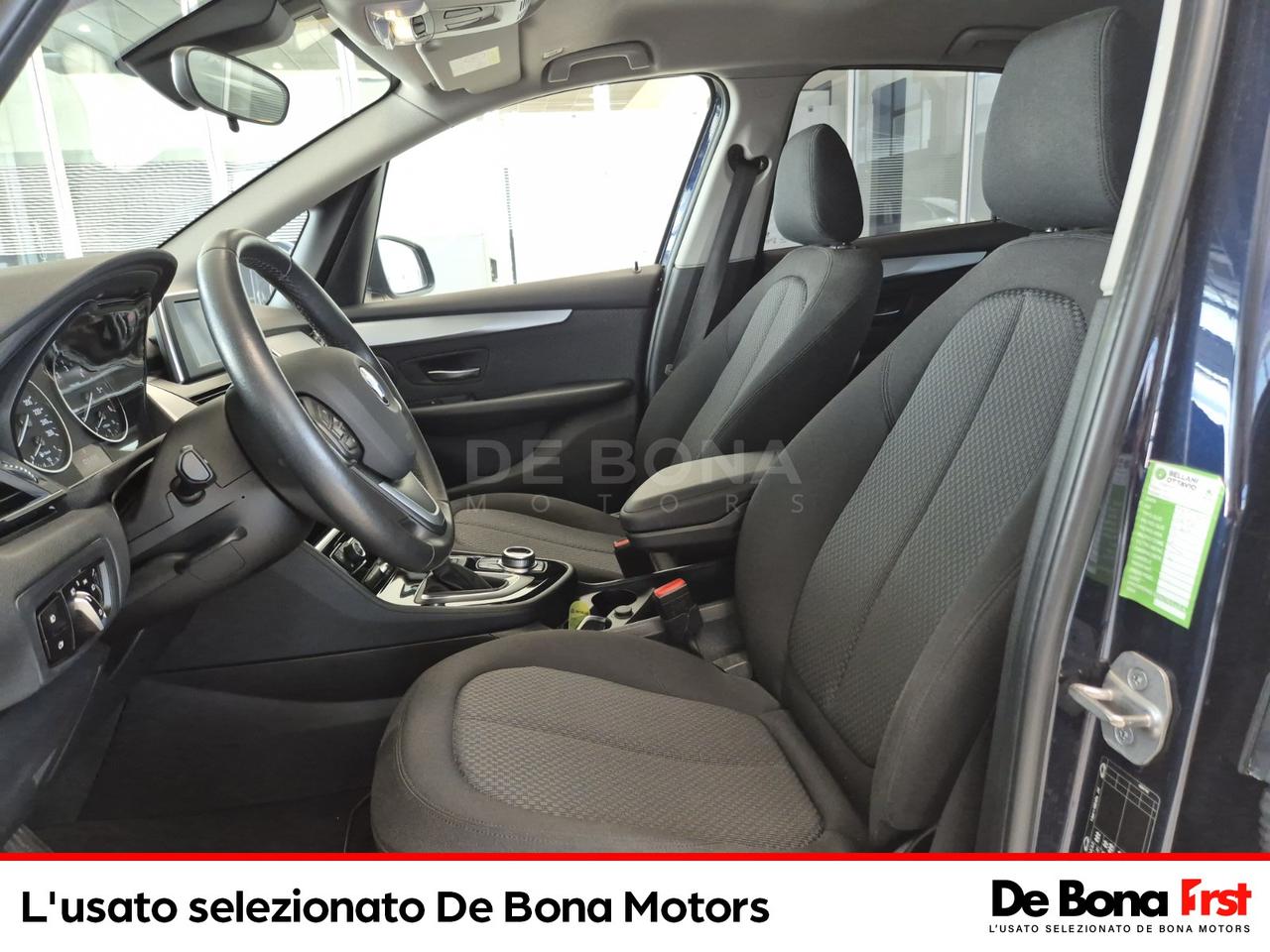 BMW Serie 2 218d active tourer advantage auto my15