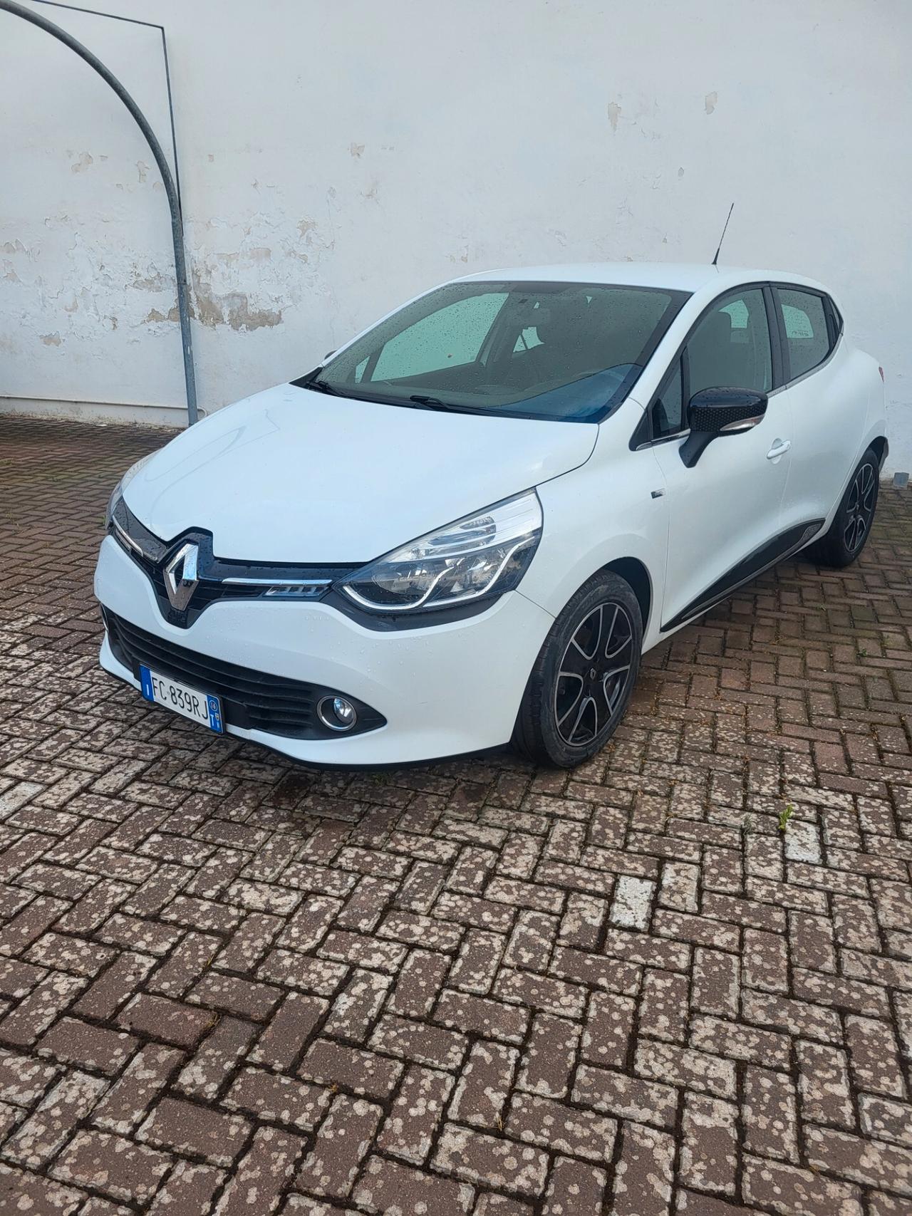 Renault Clio dCi 8V 90CV EDC Start&Stop 5 porte Energy Intens