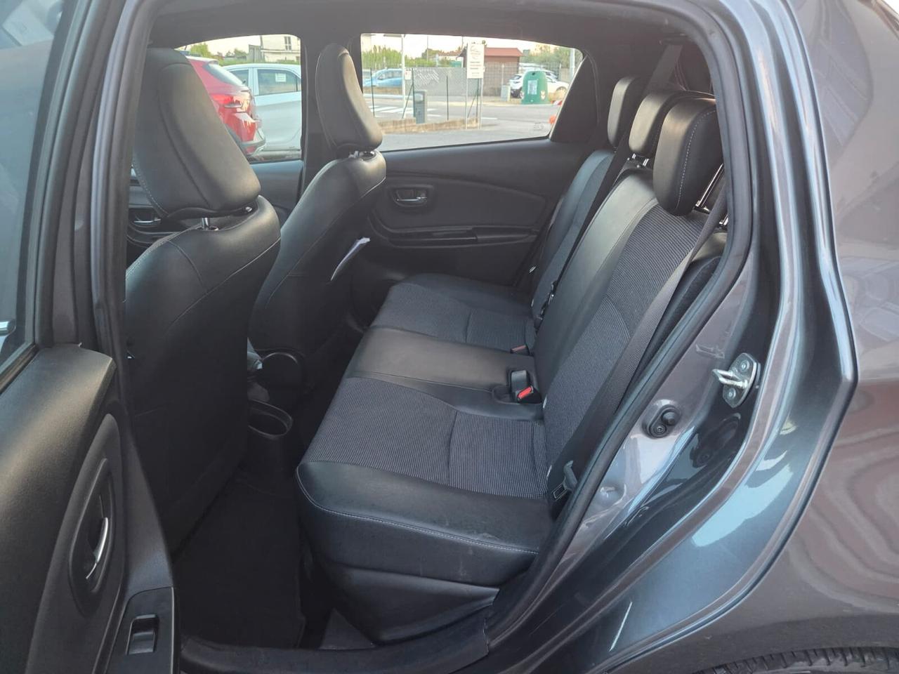 Toyota Yaris 1.5 Hybrid 5 porte Trend "Blue Edition"