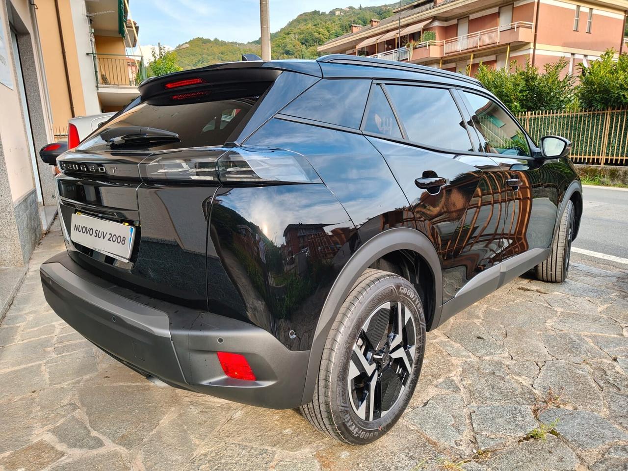 Peugeot 2008 PureTech 100 S&S Allure