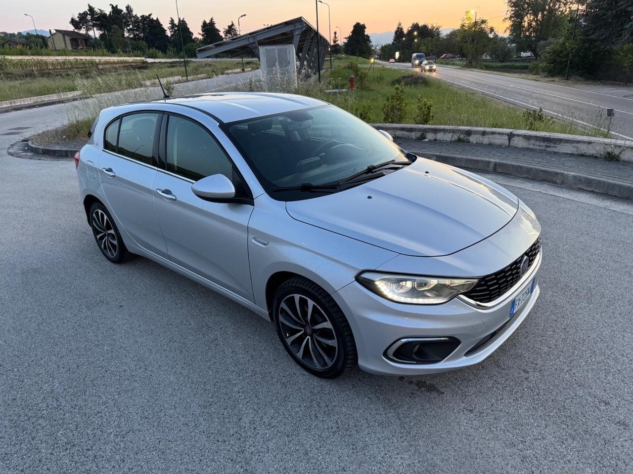 Fiat Tipo 1.6 Mjt S&S 5 porte Lounge