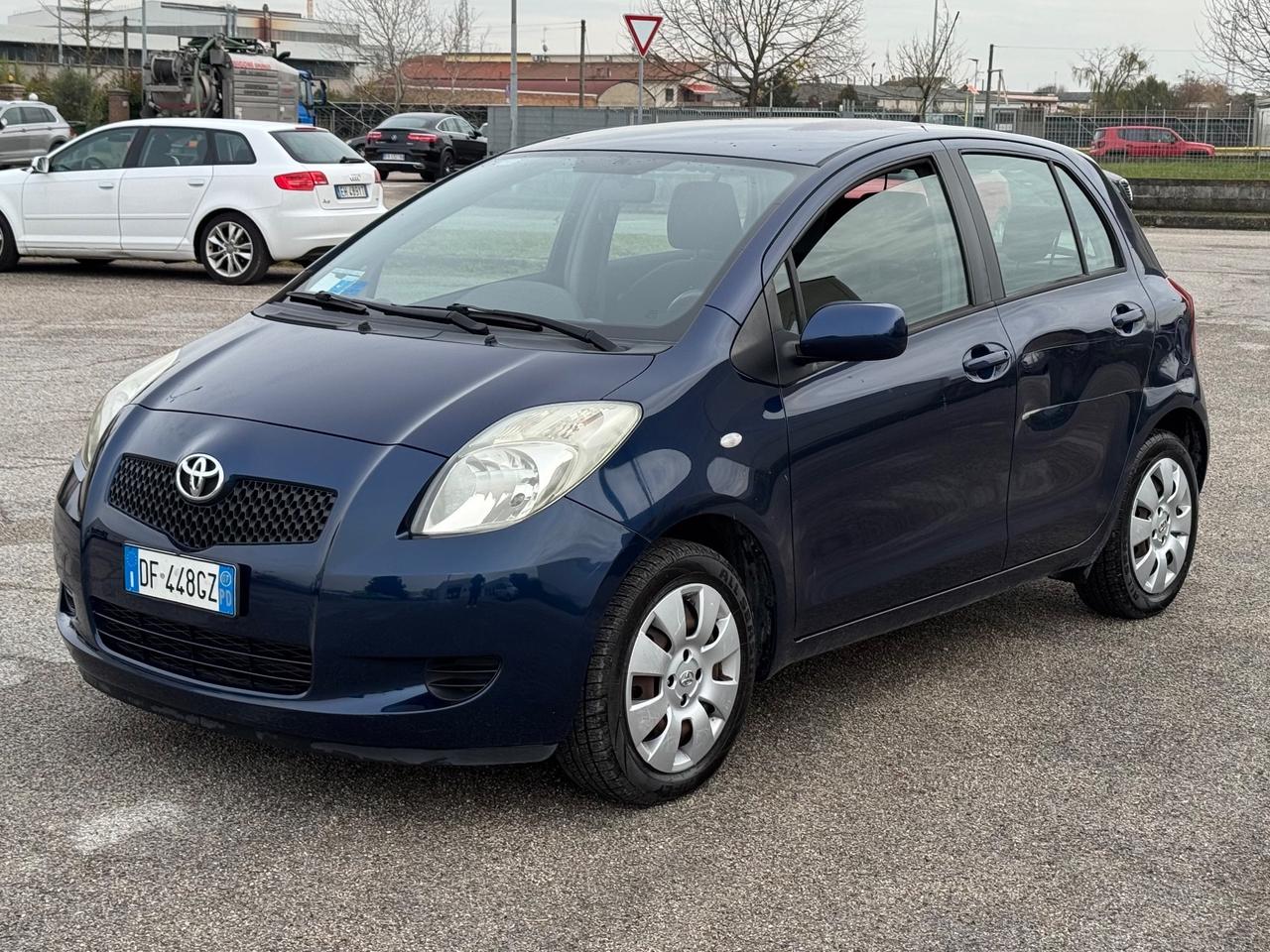 Toyota Yaris 1.0 benzina 2007