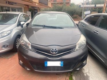 Toyota Yaris 1.3 3 porte Sol