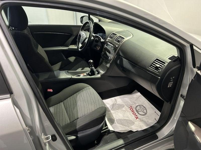 Toyota Avensis Avensis 1.6 Sol