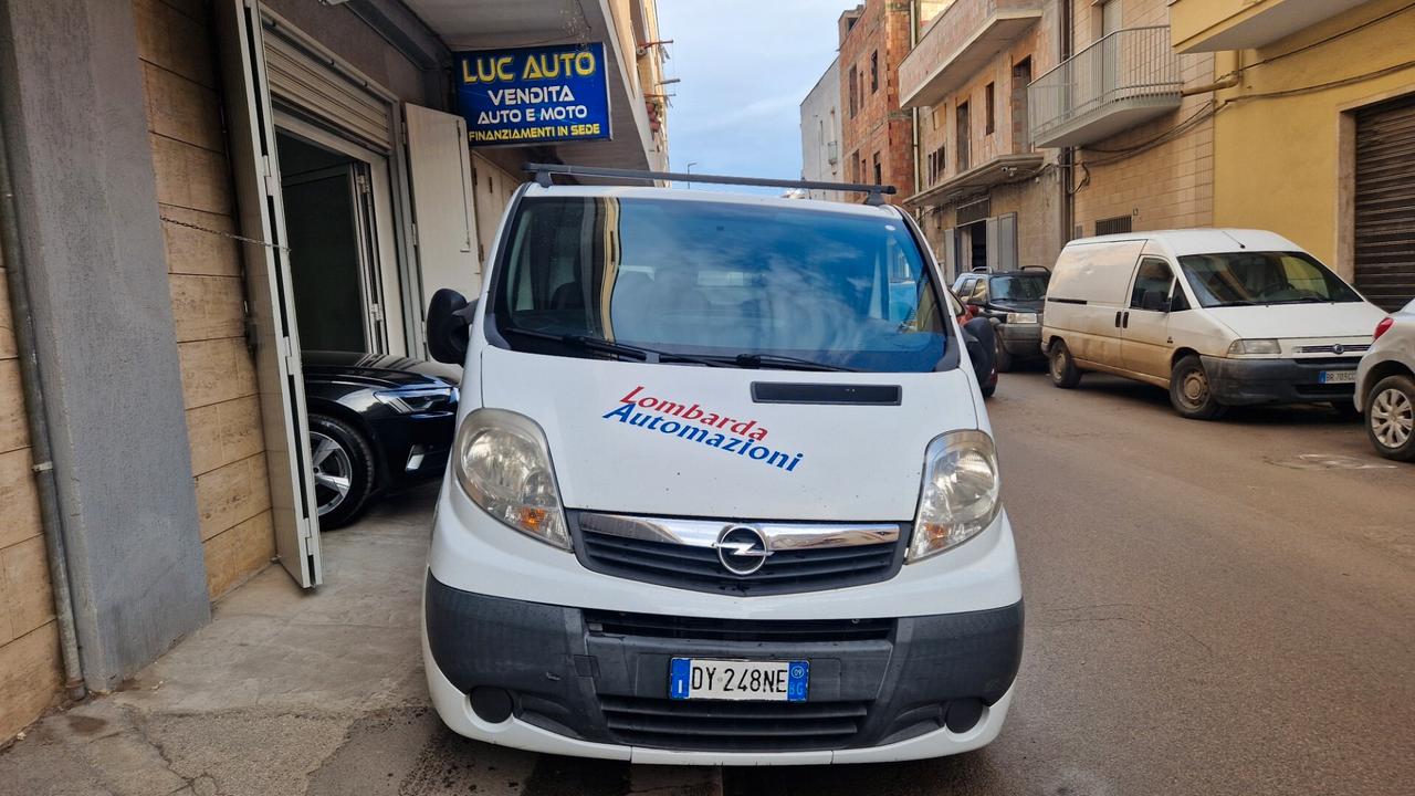 Opel Vivaro 27 2.0d 114cv L1H1