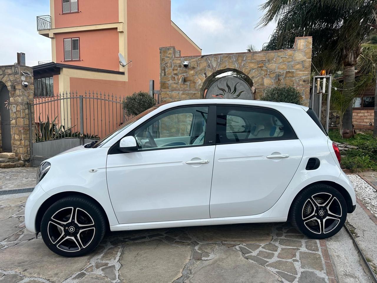 Smart ForFour 70 1.0 twinamic Proxy