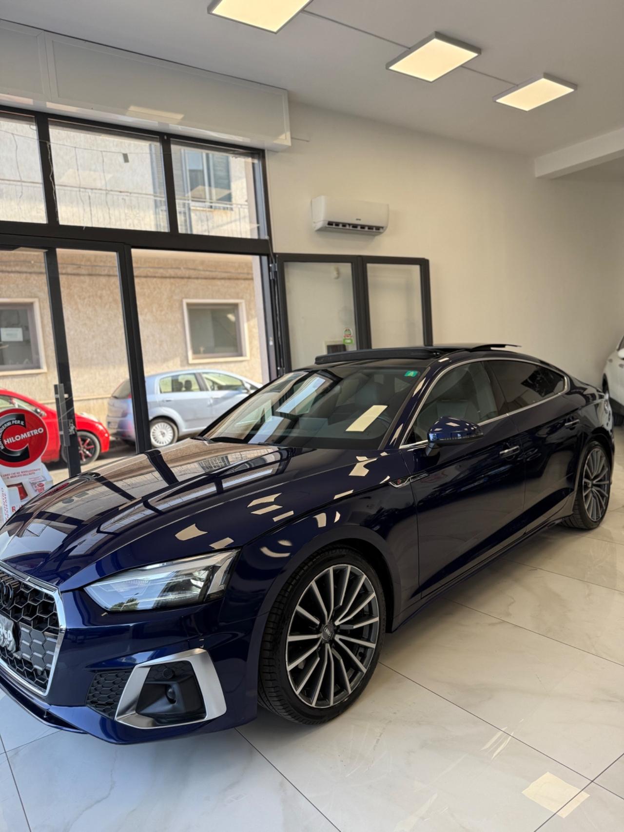 Audi A5 SPB 40 TDI S.LINE EDITION TETTO APRIBILE,VIRTUAL COCKPIT, PACCHETTO LUCI SOFFUSE INTERNE,TELECAMERA