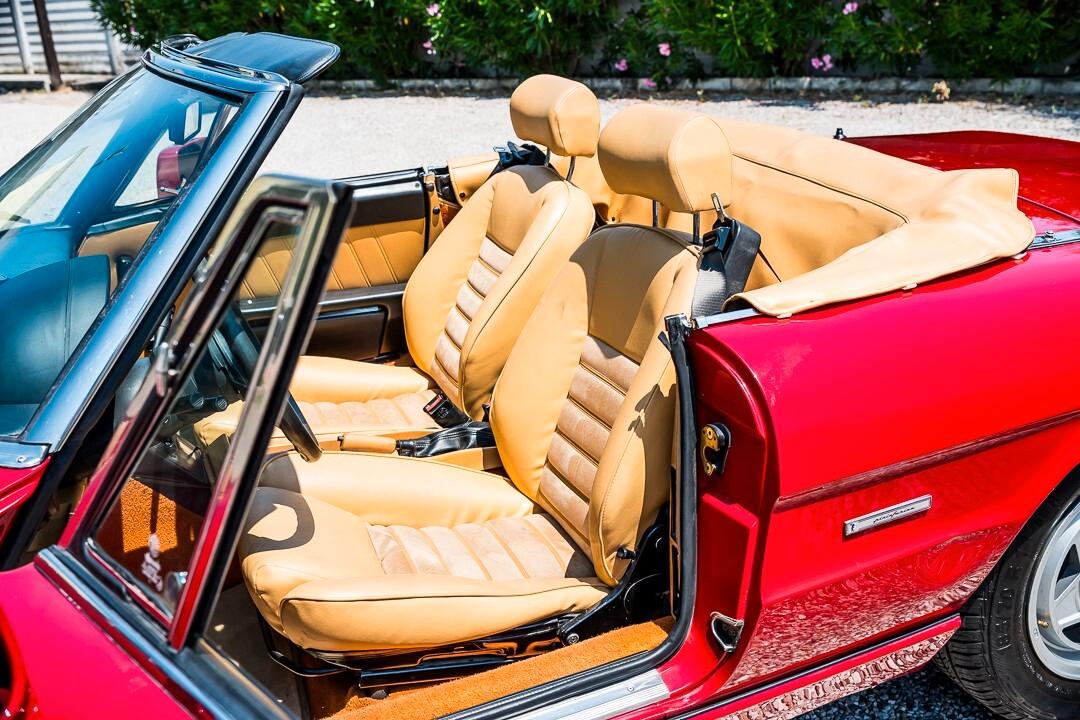 Alfa Romeo Spider 1.6